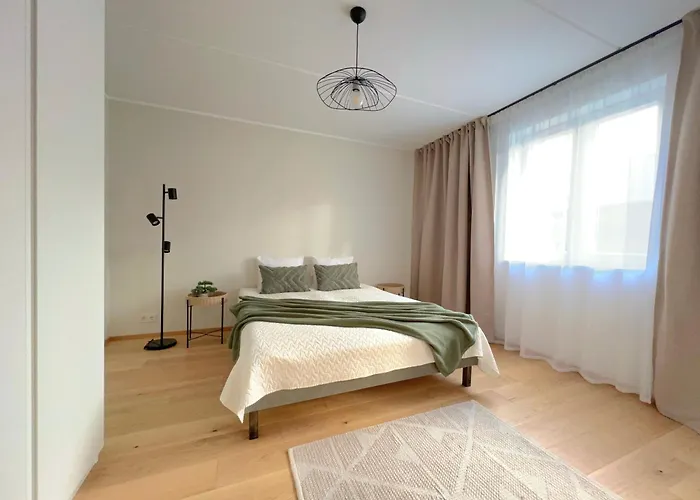 Cozy Apple Garden With Sauna Appartement *