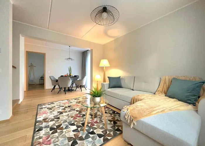 Cozy Apple Garden With Sauna